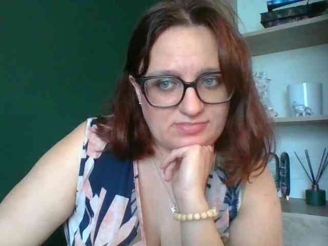 sensualParis webcam
