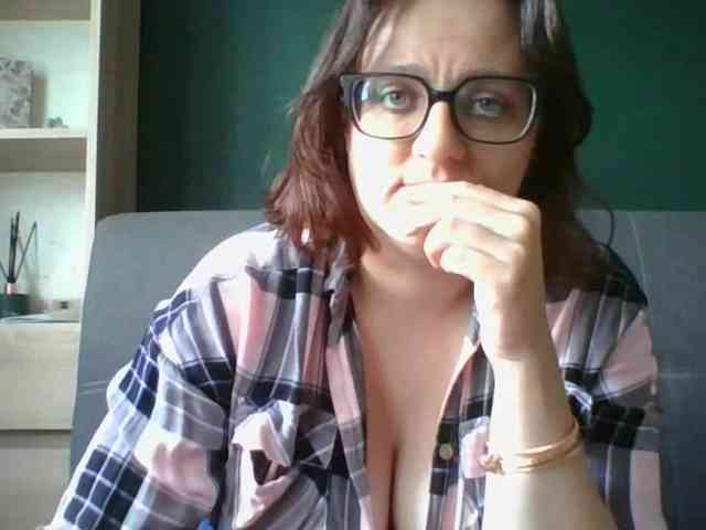 sensualParis webcam
