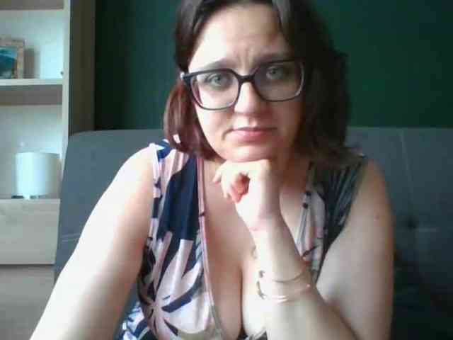 sensualParis webcam