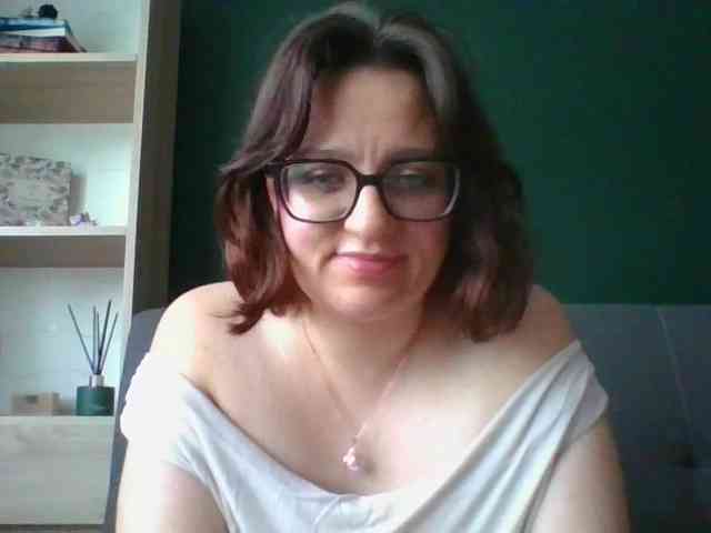 sensualParis webcam