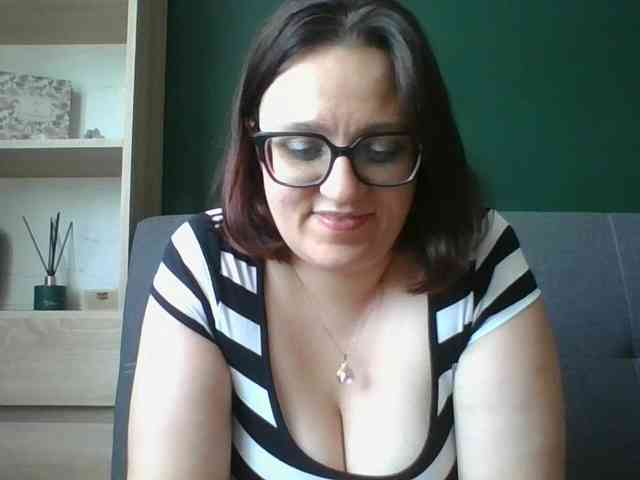 sensualParis webcam