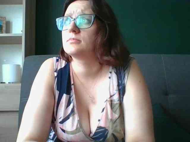 sensualParis webcam