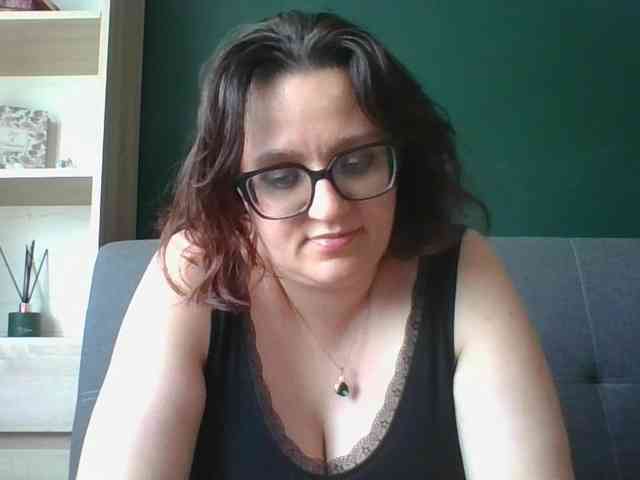 sensualParis webcam