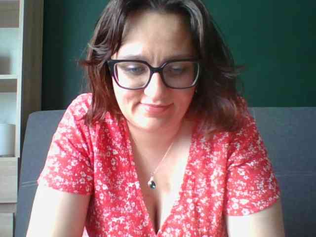 sensualParis webcam