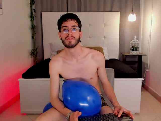 jason-brian Live Webcam on BongaCams
