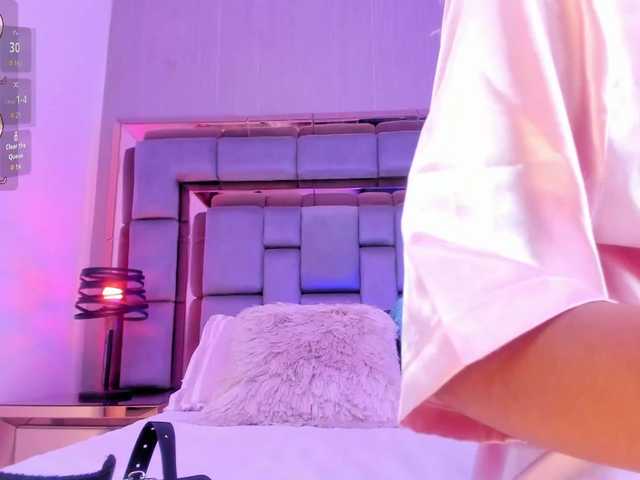 AshleyBlair live cam on BongaCams