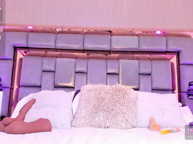 AshleyBlair live cam on BongaCams