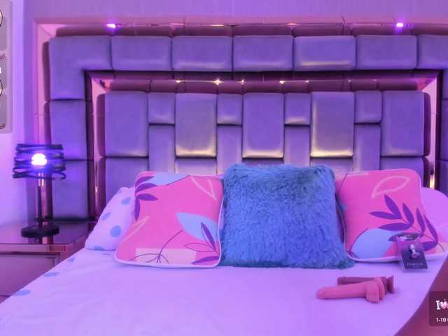 AshleyBlair live cam on BongaCams