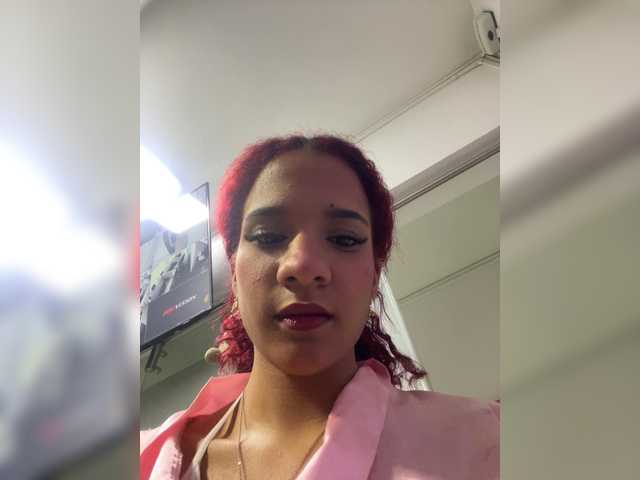 AshleyBlair live cam on BongaCams