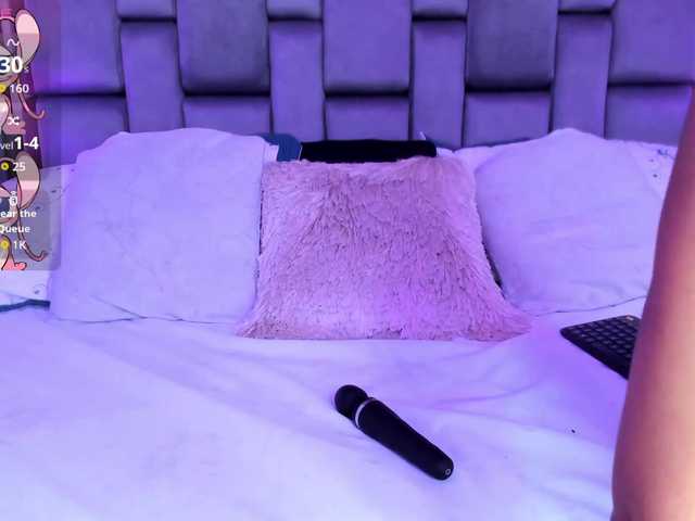 AshleyBlair live cam on BongaCams