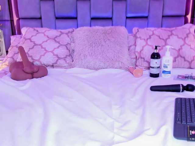 AshleyBlair live cam on BongaCams