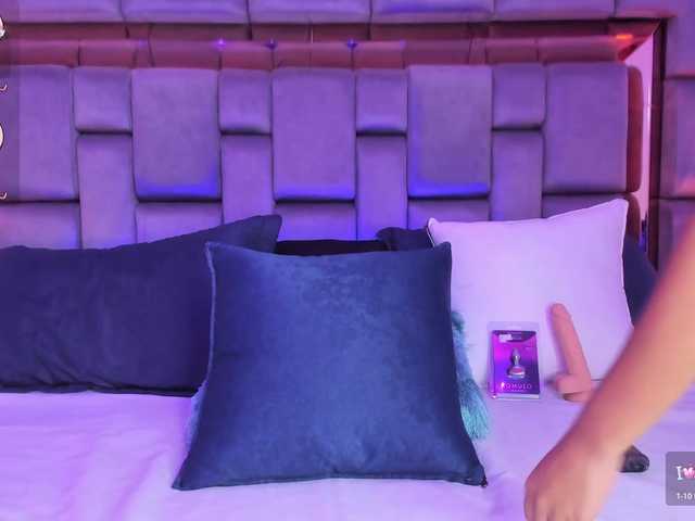 AshleyBlair live cam on BongaCams