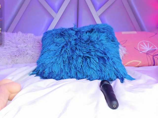 AshleyBlair live cam on BongaCams