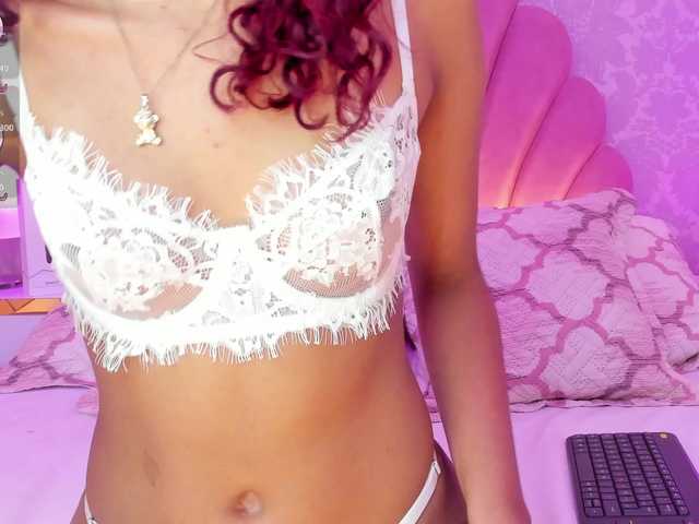 AshleyBlair live cam on BongaCams