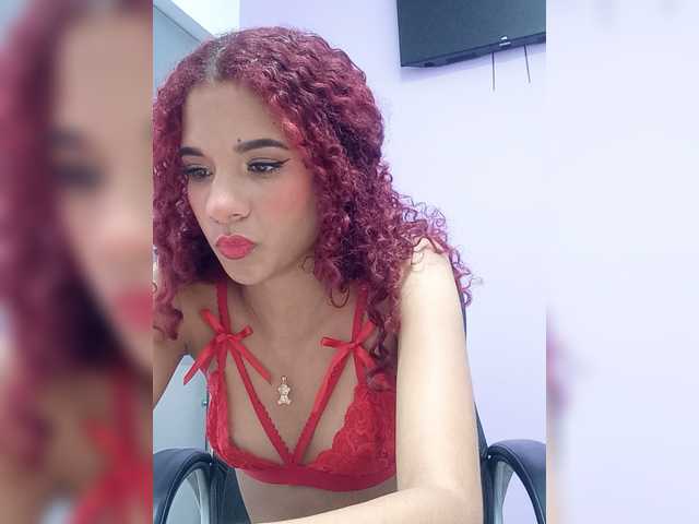 AshleyBlair live cam on BongaCams