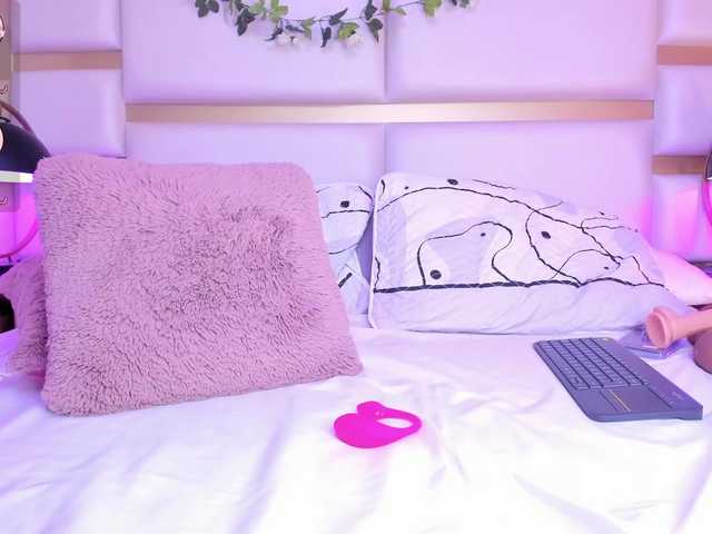 AshleyBlair live cam on BongaCams