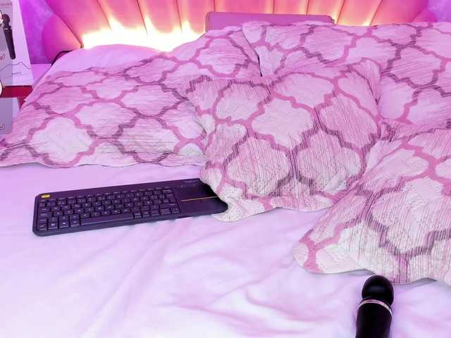 AshleyBlair live cam on BongaCams