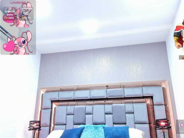 AshleyBlair, en directo ahora en BongaCams