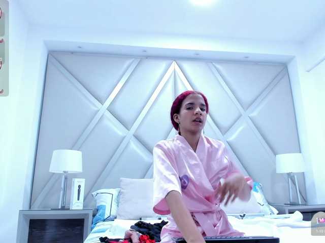AshleyBlair live cam on BongaCams
