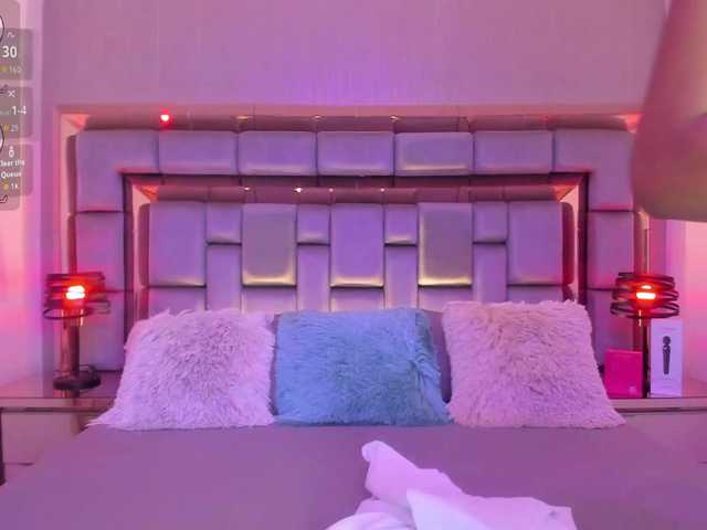 AshleyBlair live webcam show