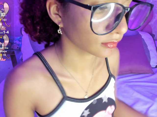 AshleyBlair live cam on BongaCams