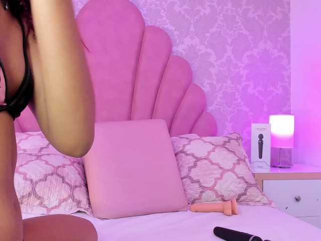 AshleyBlair live cam on BongaCams