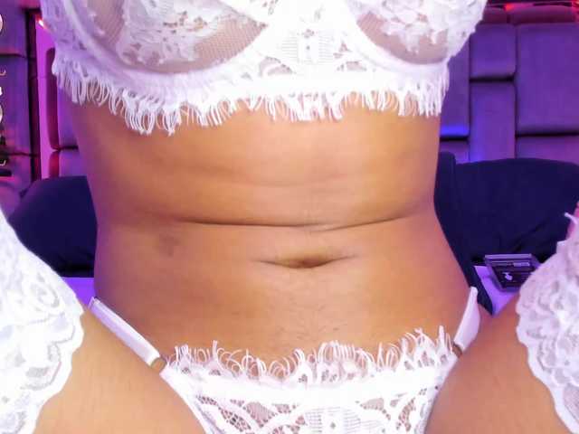 AshleyBlair live cam on BongaCams