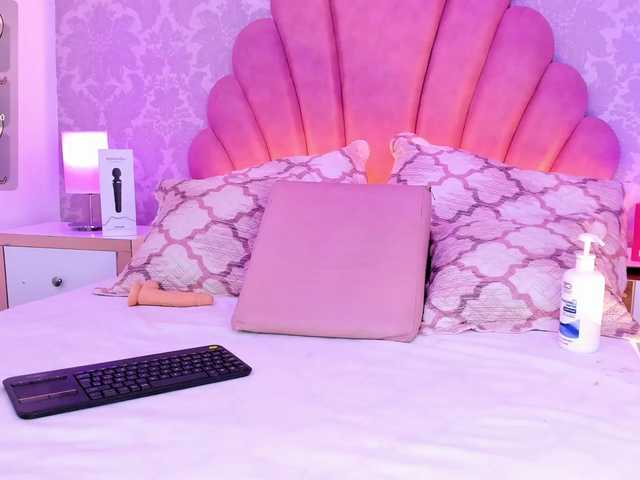 AshleyBlair live cam on BongaCams