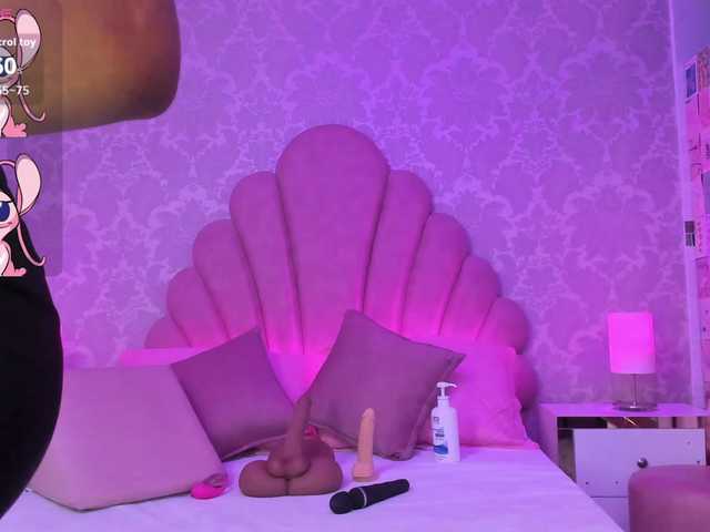 AshleyBlair live cam on BongaCams