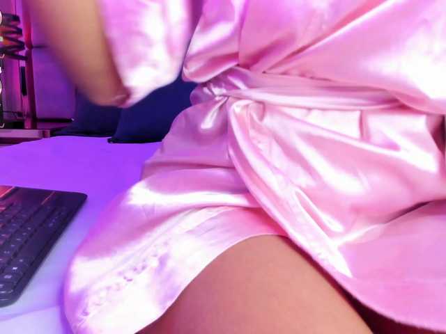 AshleyBlair live cam on BongaCams
