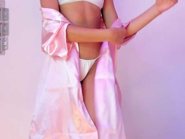 AshleyBlair live cam on BongaCams