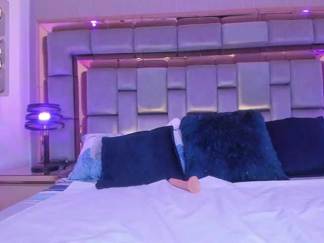 AshleyBlair live cam on BongaCams
