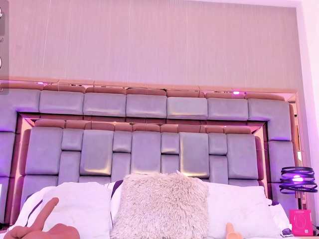 AshleyBlair live cam on BongaCams