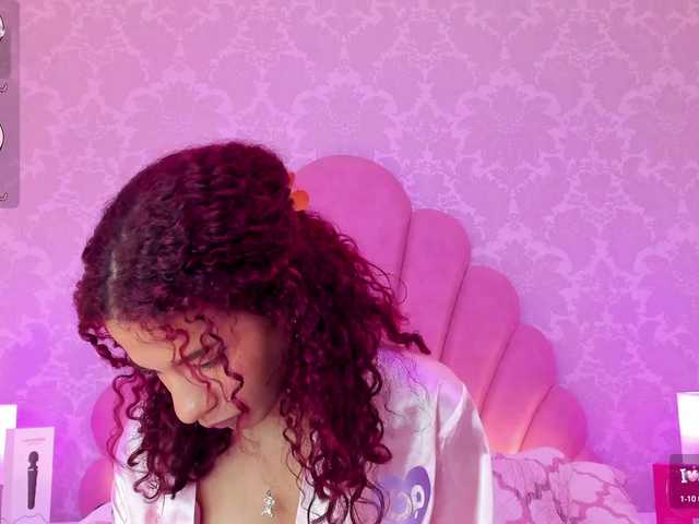 AshleyBlair live cam on BongaCams