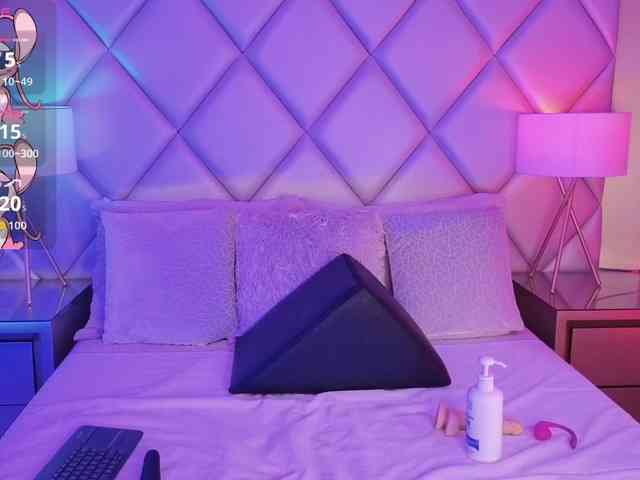 AshleyBlair webcam