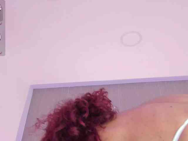AshleyBlair webcam