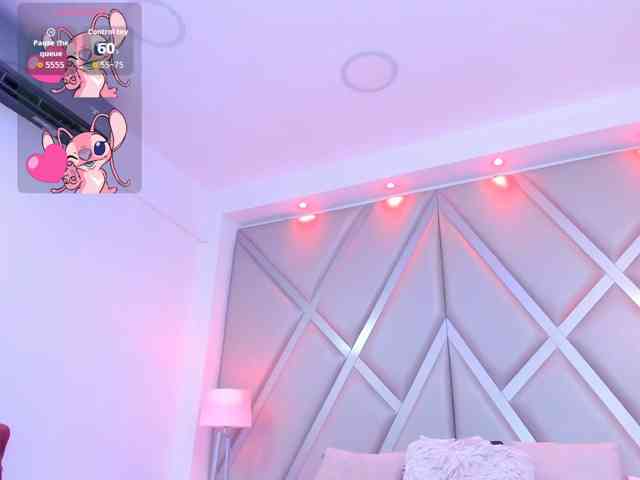 AshleyBlair webcam