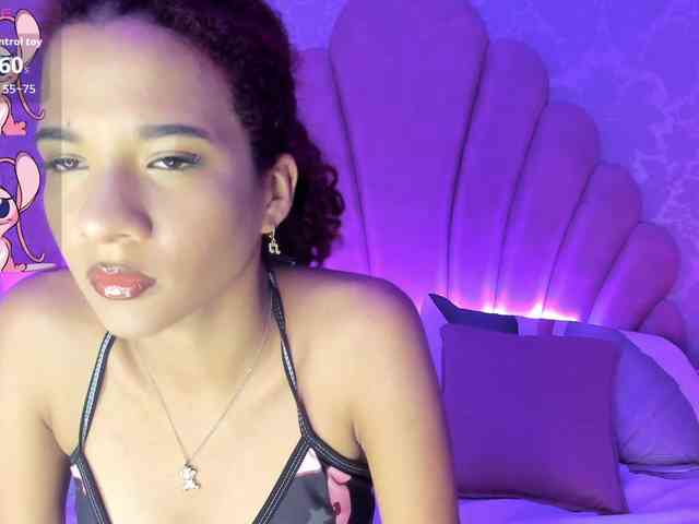 AshleyBlair webcam