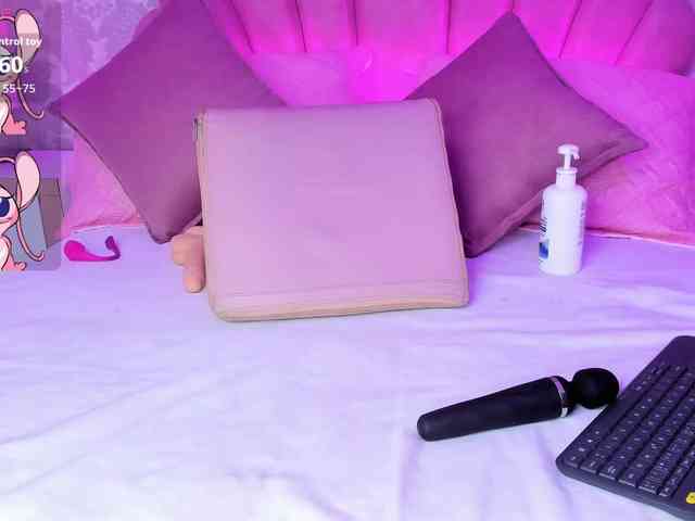 AshleyBlair Live Webcam on BongaCams