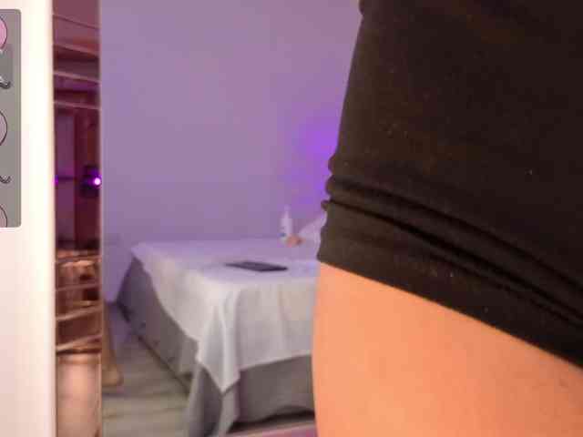 AshleyBlair webcam