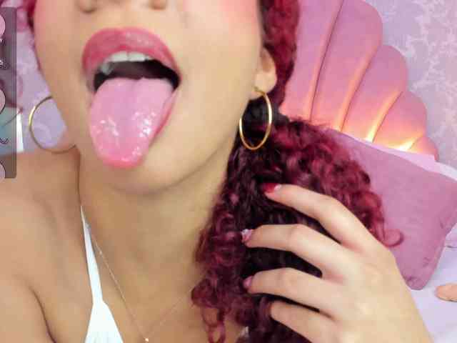 AshleyBlair webcam