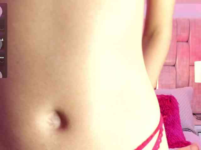AshleyBlair webcam