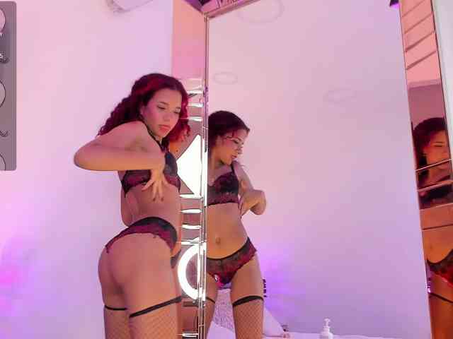 AshleyBlair webcam