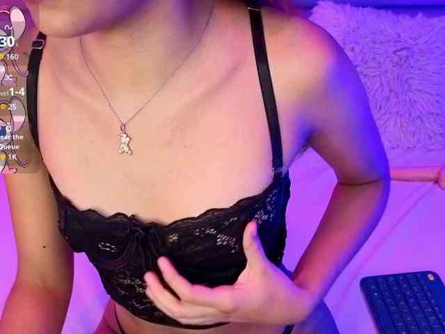 AshleyBlair webcam