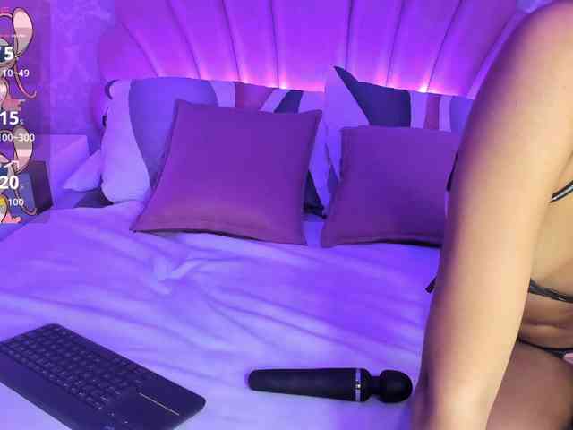 AshleyBlair webcam