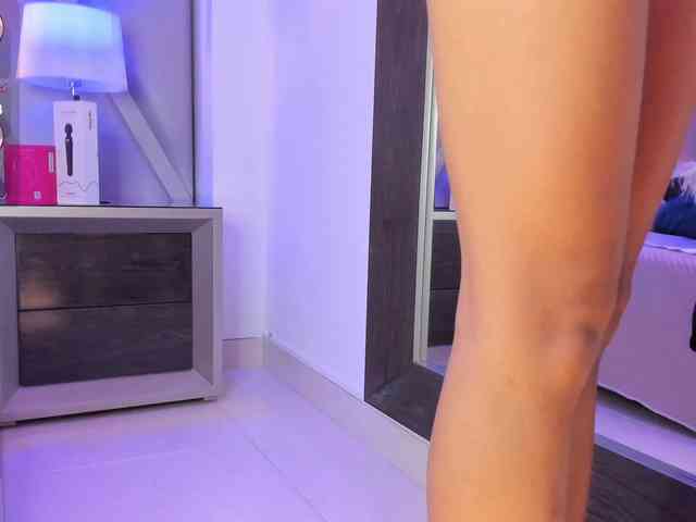 AshleyBlair webcam