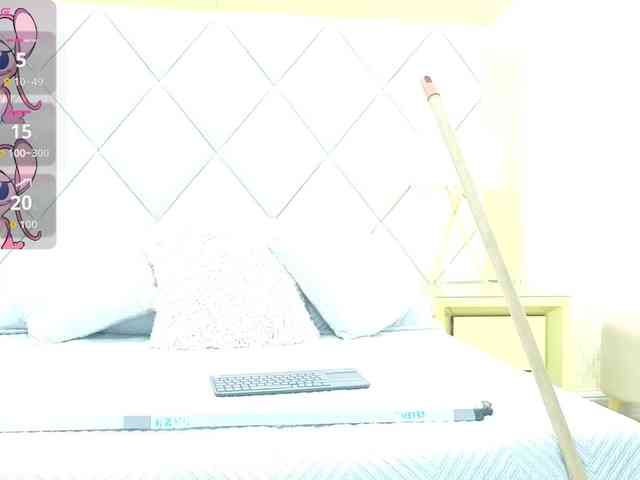 AshleyBlair webcam