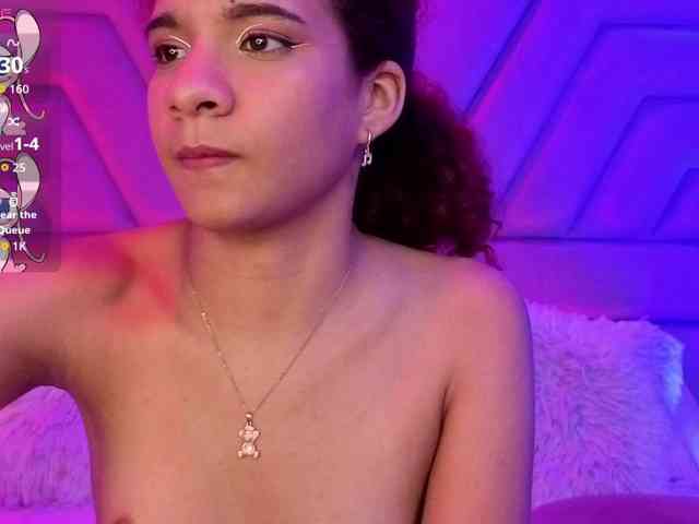 AshleyBlair webcam