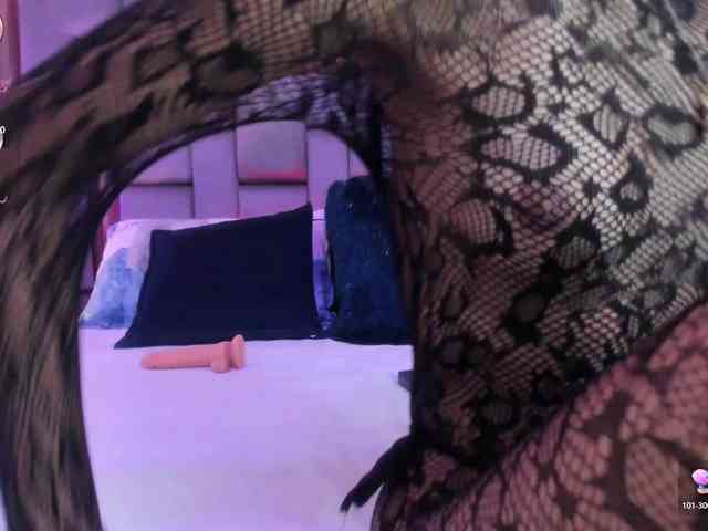 AshleyBlair webcam