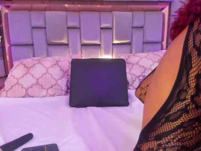AshleyBlair webcam